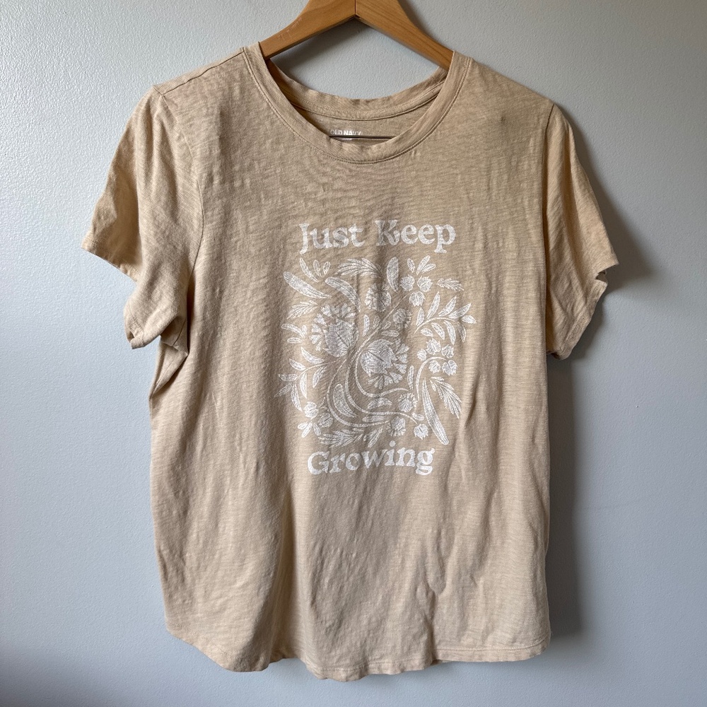 Old Navy just keep growing tee